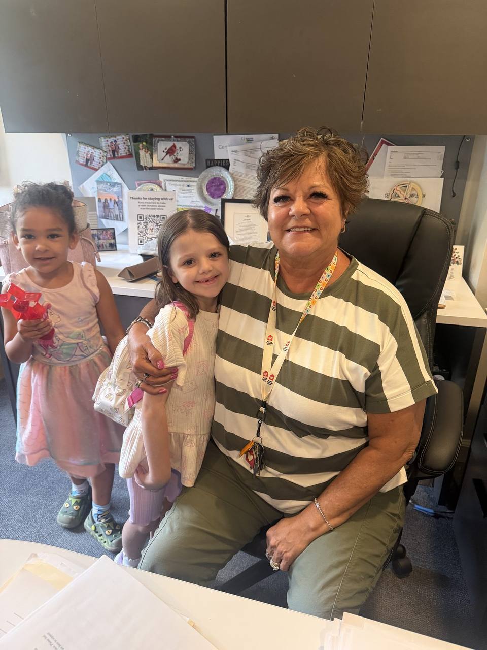 Vicky Sheeler with children at Ronald McDonald House